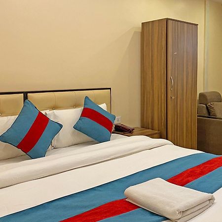 Hotel Airport Holiday 加德满都 外观 照片