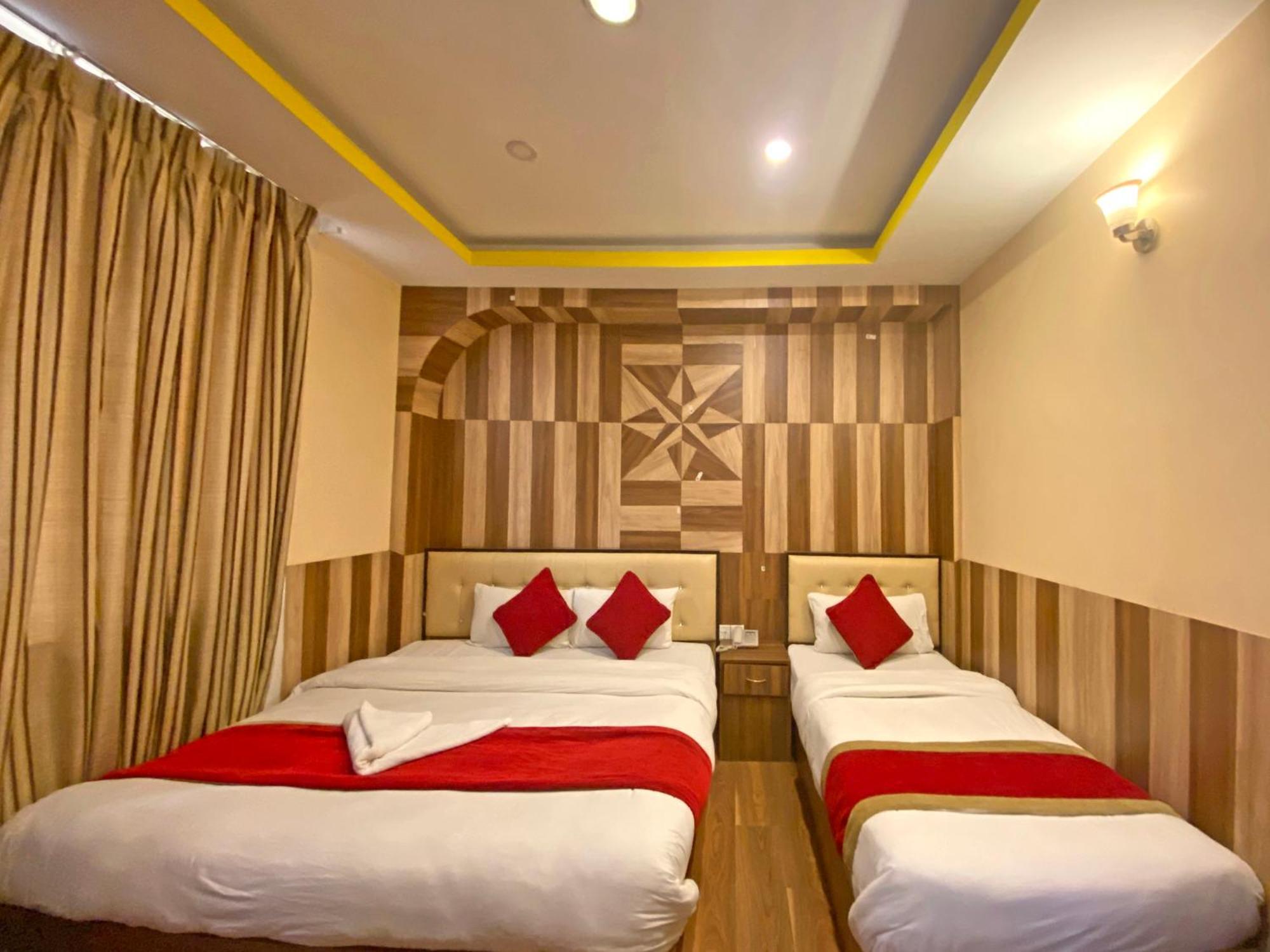 Hotel Airport Holiday 加德满都 外观 照片